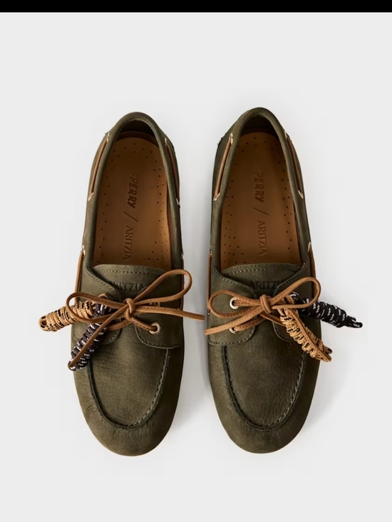 Sperry Shoes - Sperry x Aritzia Slim Boat Shoe - Nubuck Leather